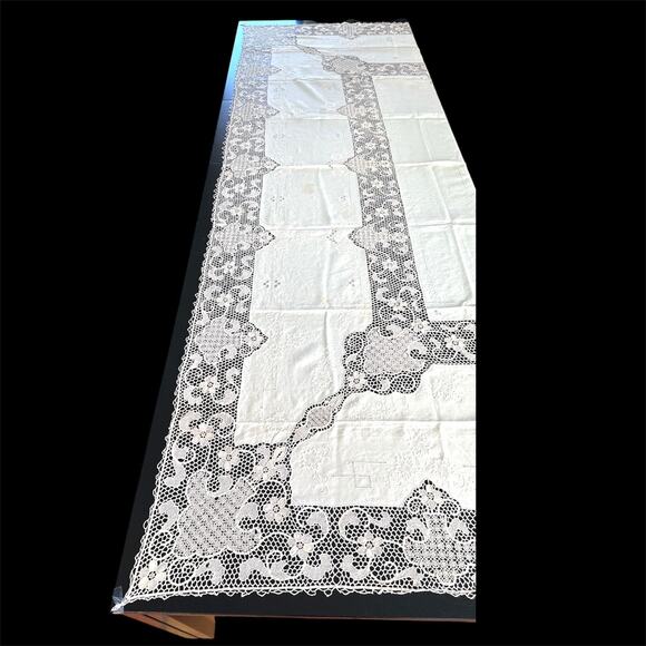 Fine Vintage Italian Linen Needlelace Tablecloth 118 × 65” Ecru Embroidered Rare - Picture 2 of 9